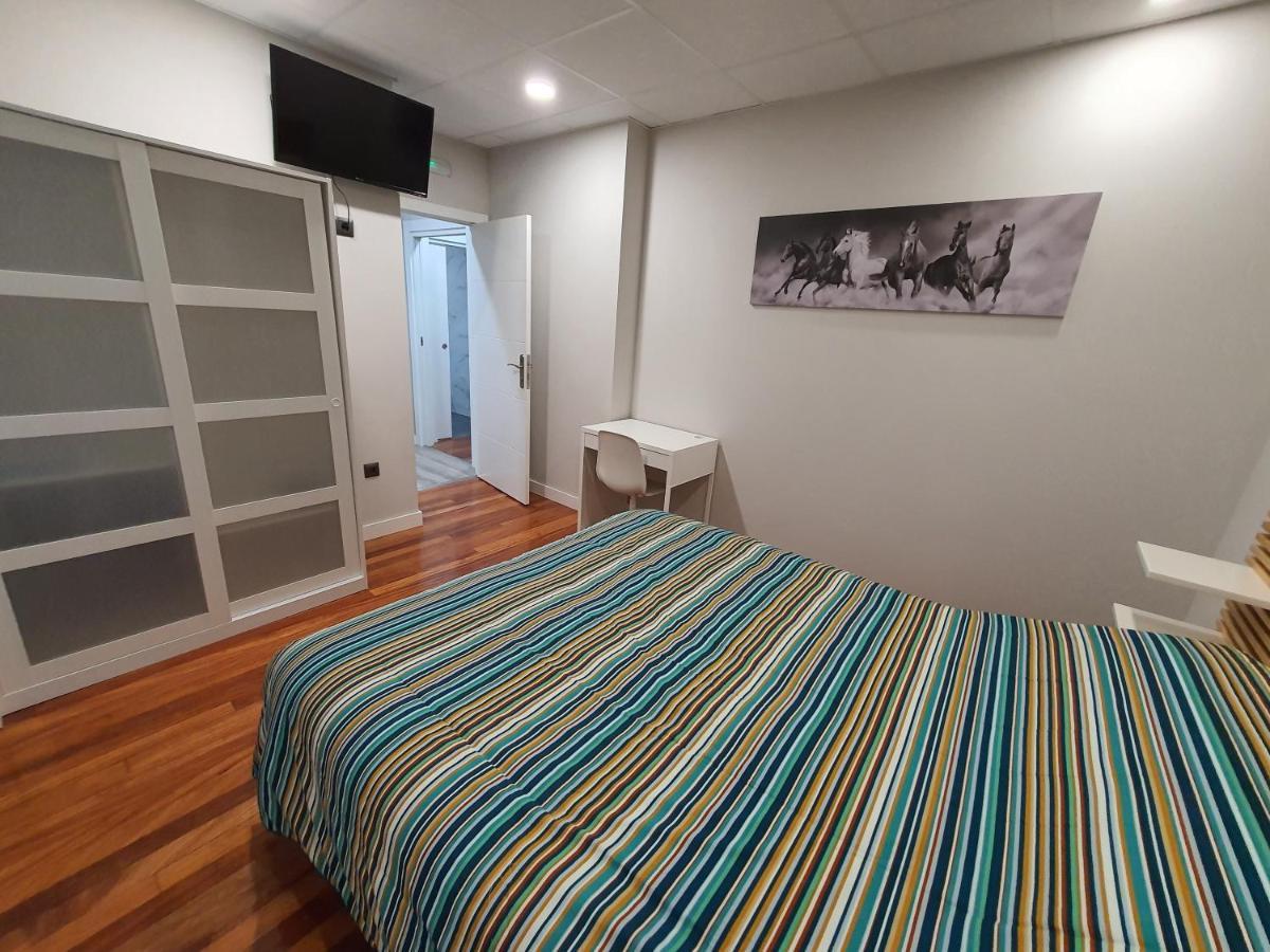 Cv33 Ostatua Hotel Bilbao Eksteriør billede