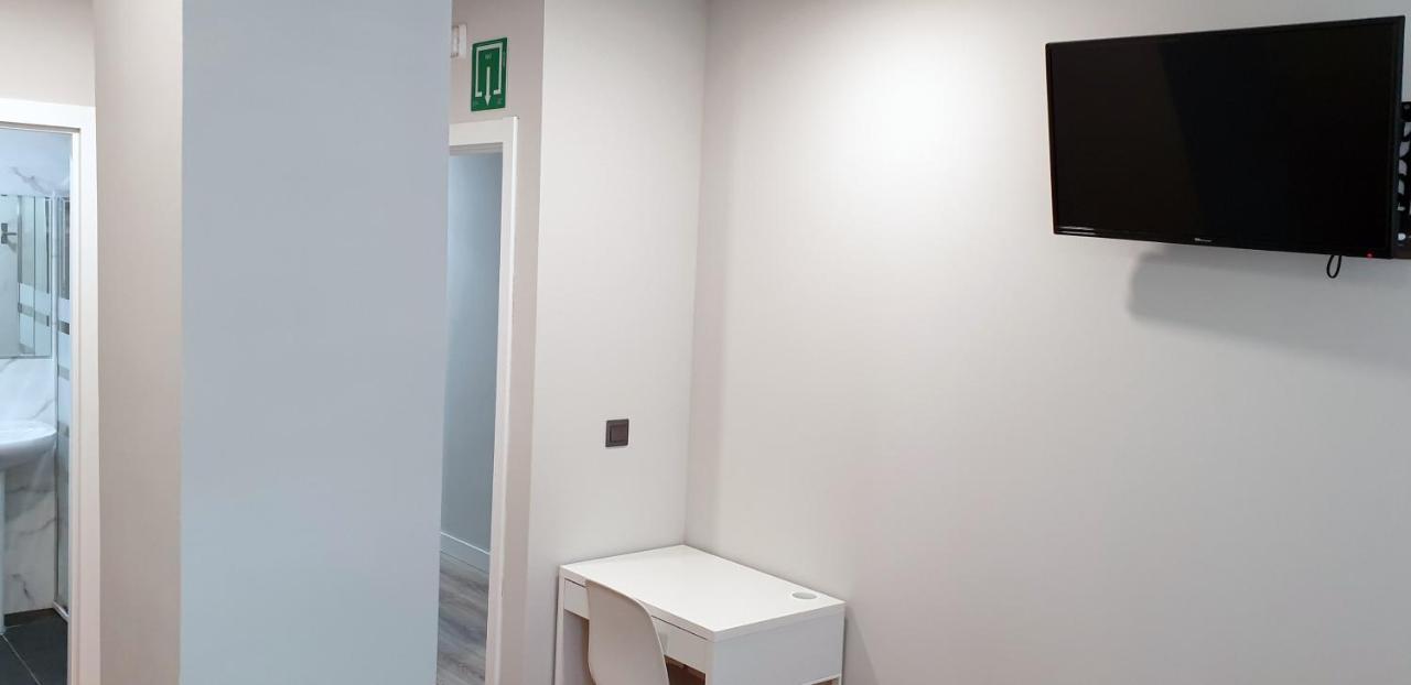 Cv33 Ostatua Hotel Bilbao Eksteriør billede