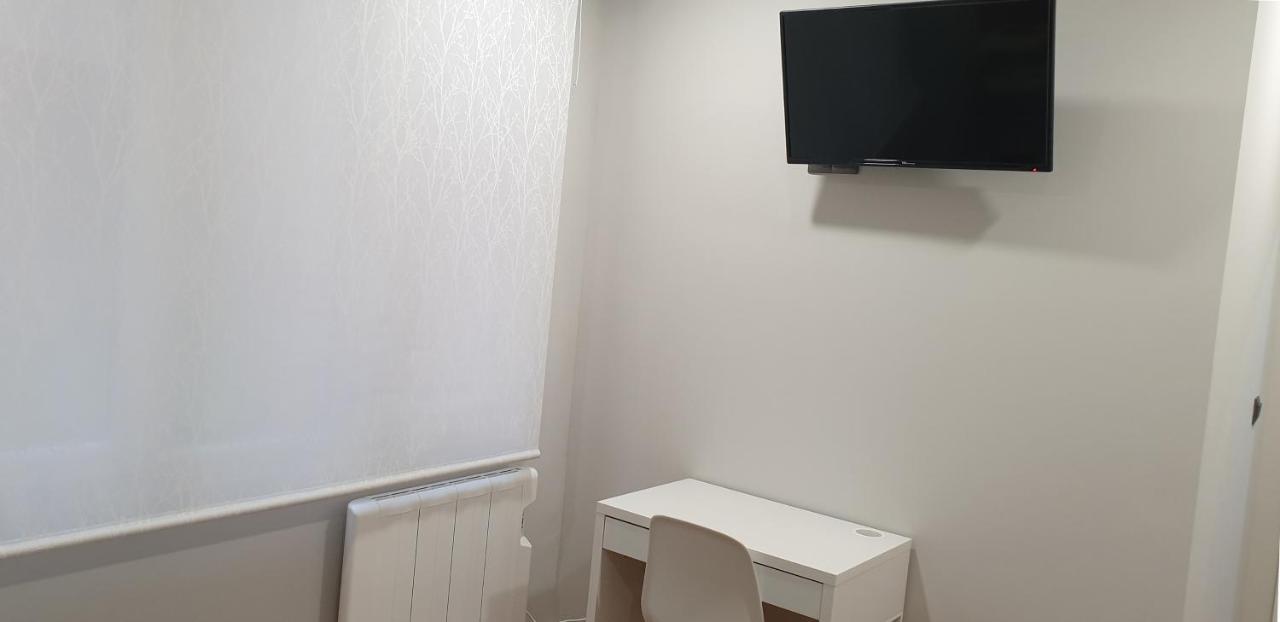 Cv33 Ostatua Hotel Bilbao Eksteriør billede