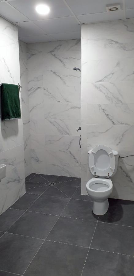 Cv33 Ostatua Hotel Bilbao Eksteriør billede