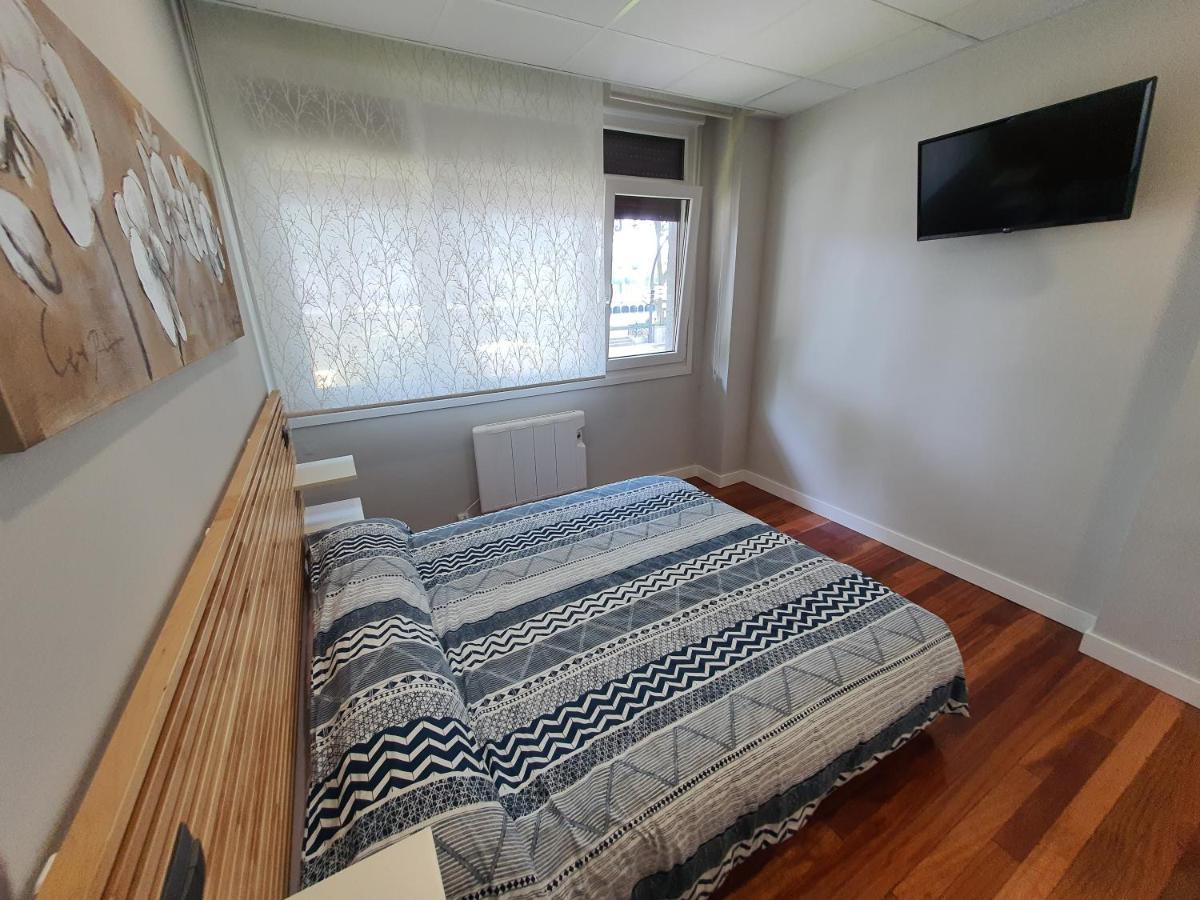 Cv33 Ostatua Hotel Bilbao Eksteriør billede