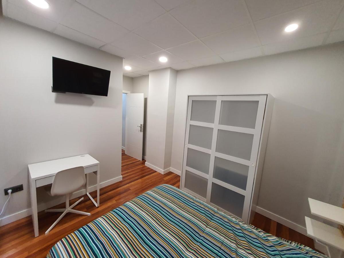 Cv33 Ostatua Hotel Bilbao Eksteriør billede