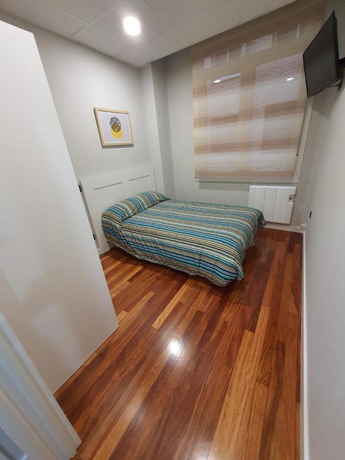 Cv33 Ostatua Hotel Bilbao Eksteriør billede